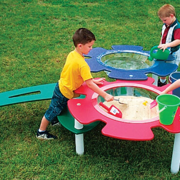 Tot Town Sand and Water Table