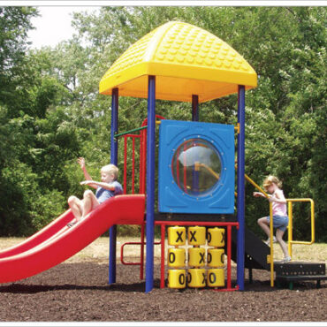 Sportsplay's Miss Minnie Jr. Play Structure